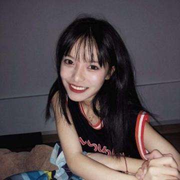 可爱宝贝庆祝祖父母节